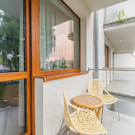 Apartment Horyzont Apartamenty- 50m Od Morza!!!apartamenty Prywatne W Family Dominikana- Self Check In Sianozety